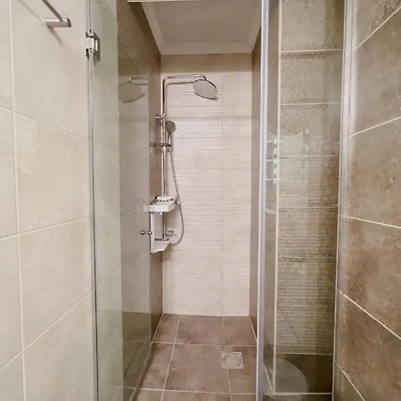 Renthouse Apartments Elegant Chişinău Esterno foto