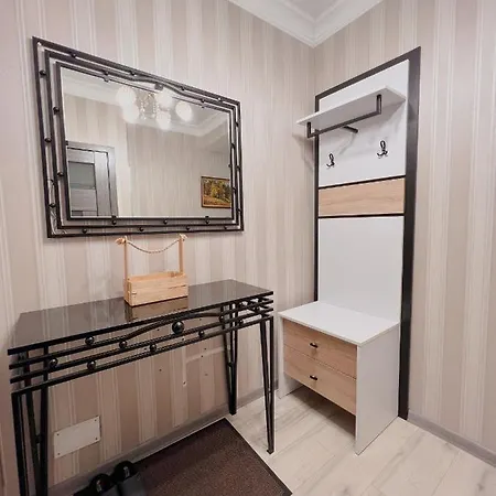 Renthouse Apartments Elegant Chişinău Esterno foto